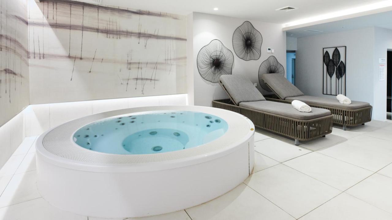 Hotel Park Plava Laguna Πόρετς Εξωτερικό φωτογραφία