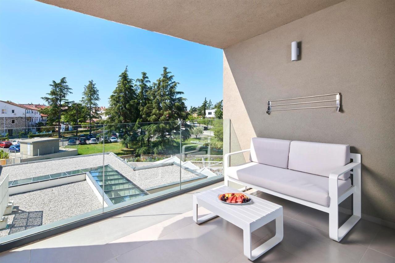 Hotel Park Plava Laguna Πόρετς Εξωτερικό φωτογραφία