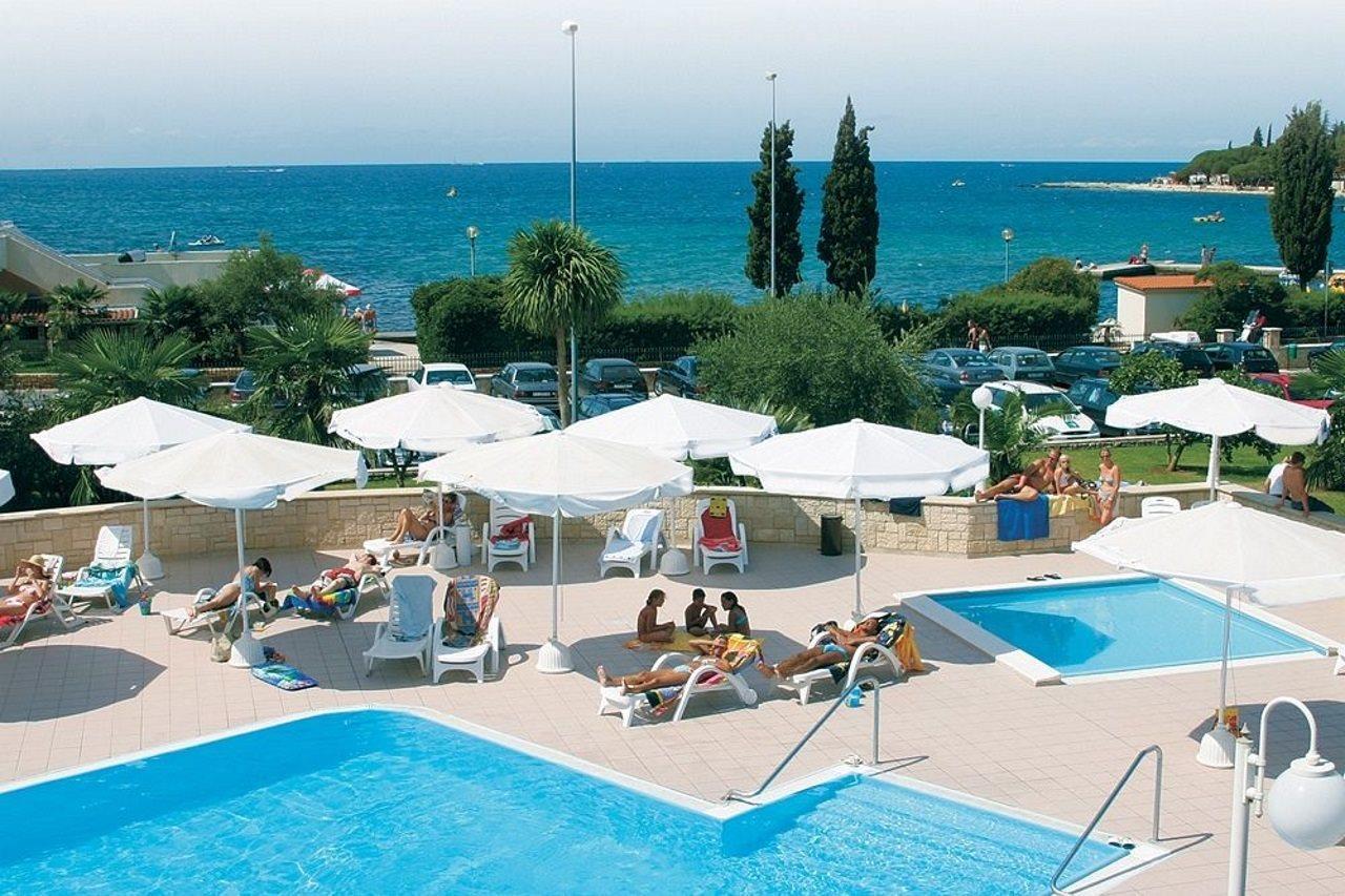 Hotel Park Plava Laguna Πόρετς Εξωτερικό φωτογραφία