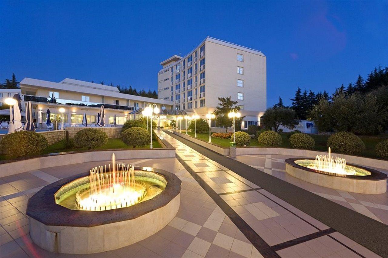 Hotel Park Plava Laguna Πόρετς Εξωτερικό φωτογραφία