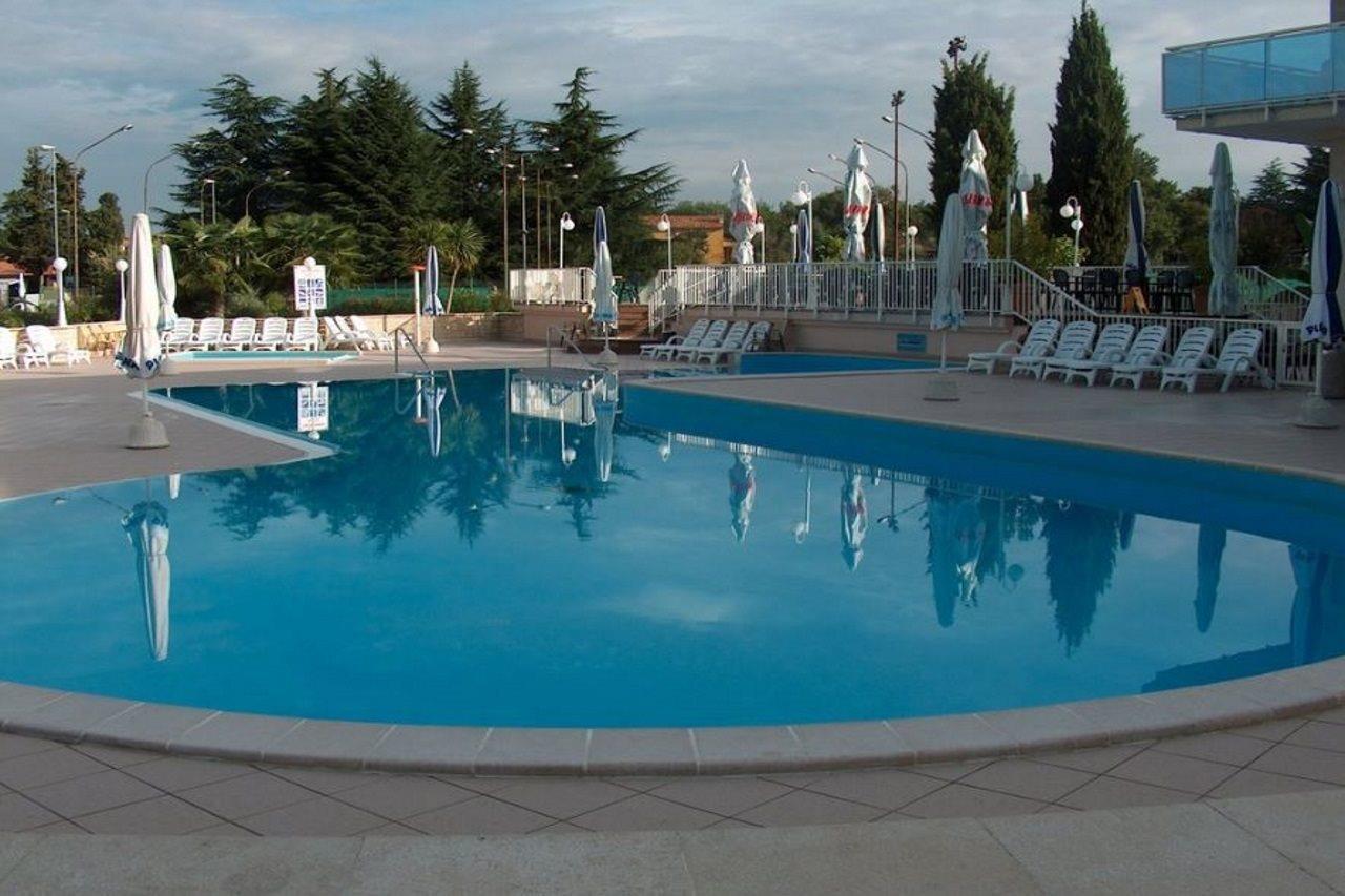 Hotel Park Plava Laguna Πόρετς Εξωτερικό φωτογραφία