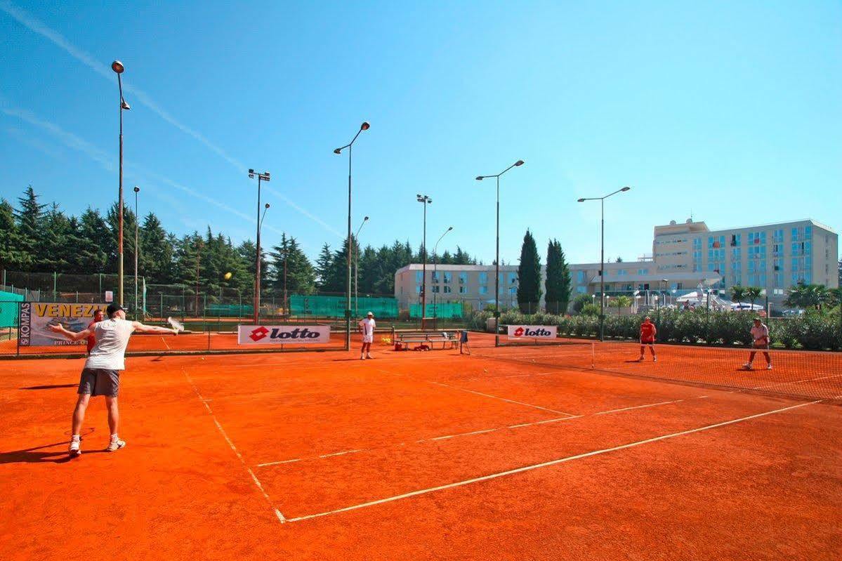 Hotel Park Plava Laguna Πόρετς Εξωτερικό φωτογραφία